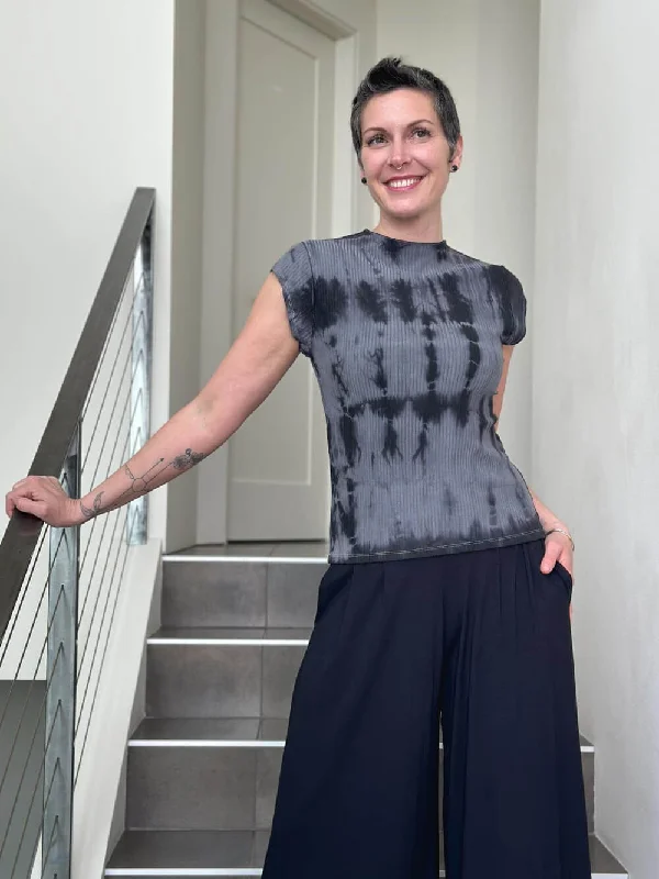 Weekend Specials to Snag Shibori Ribbed Eco Cap Sleeve Mock Top