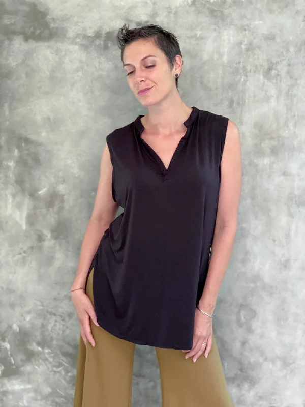 Weekend Savings Spectacular Sleeveless Kurta Tunic