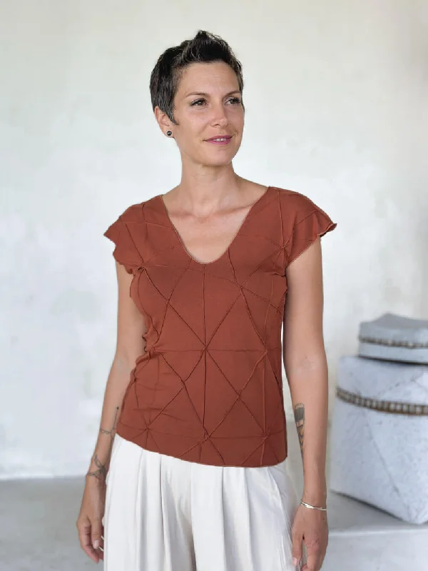 Weekend Deals That Sparkle Texture Top
