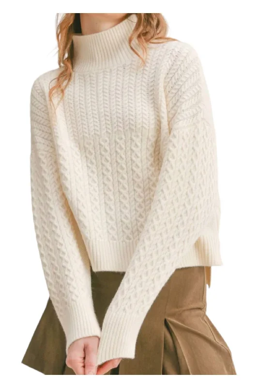 Deal Alert Liss Turtleneck Sweater In Ivory
