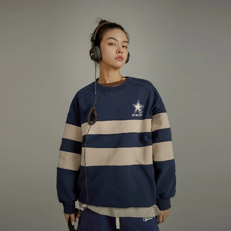 Weekend Specials to Love Round Neck Vintage Sweatshirt