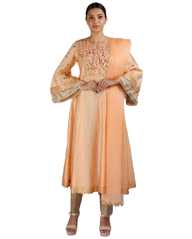 Discount Mania Peach Salwar