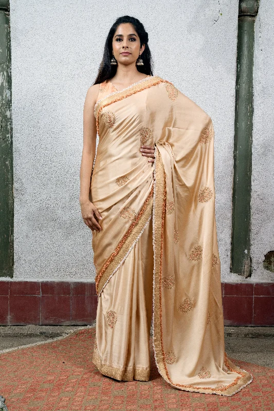 Super Discount Apsara: Peach Saree