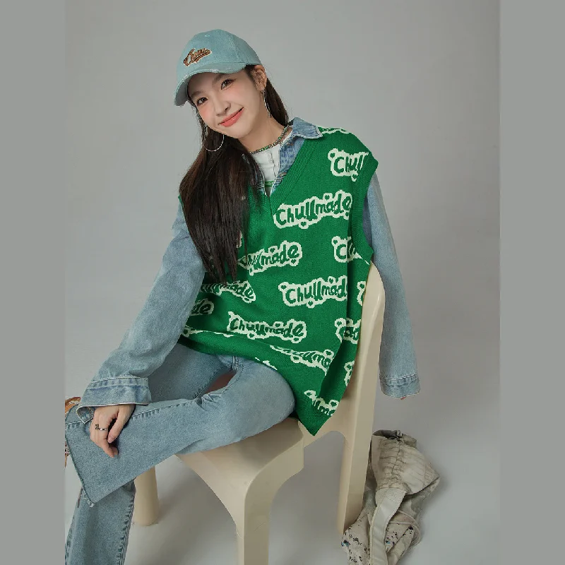 Special Price Bubble Letters V-Neck Knit Vest