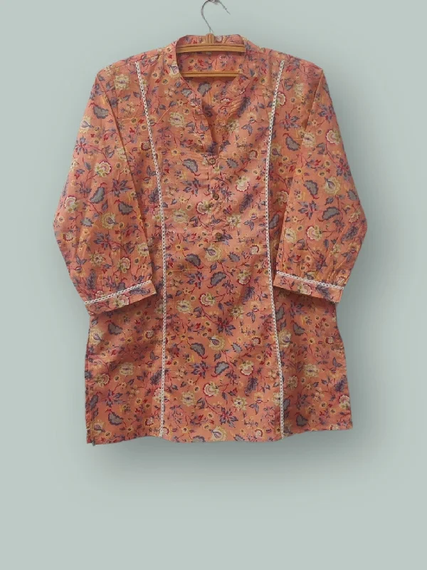 Weekend Specials to Savor Pure Cotton Lace detail Collared Top - Peach