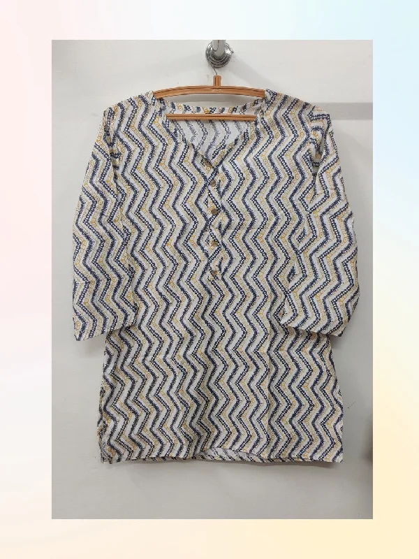 Overstock Sale Cotton Printed Hip Length Top - Chevron Multi