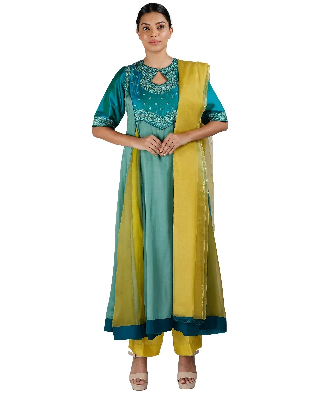 Weekend Specials to Love Green Salwar