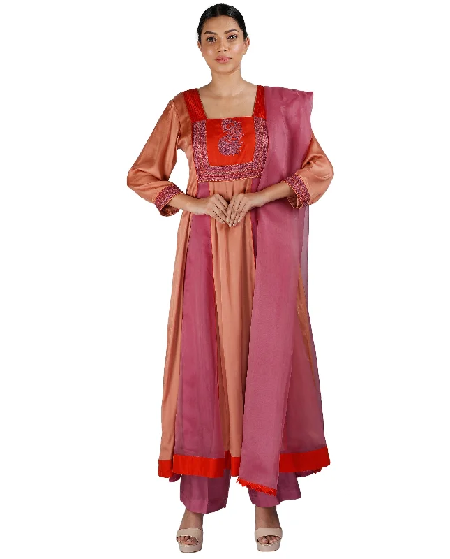 Weekend Specials to Grab Red and Rust Salwar