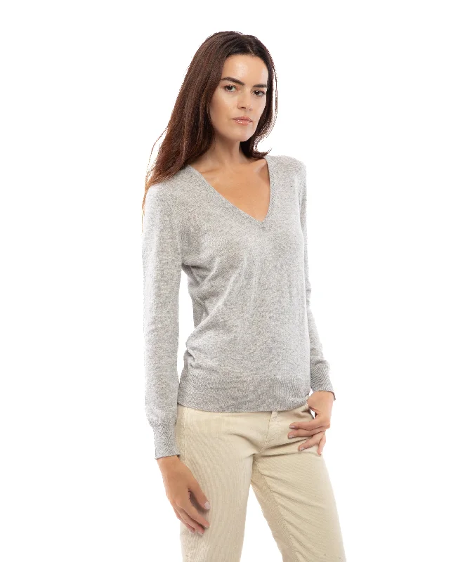 NEW FALL 24 - Women's Pure Cashmere V-Neck Sweater Light Gray by Monticelli Cashmere