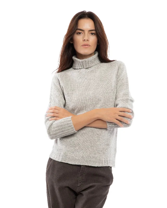 NEW FALL 24 - Women's Classic Cashmere Turtleneck Sweater Light Gray by Monticelli Cashmere