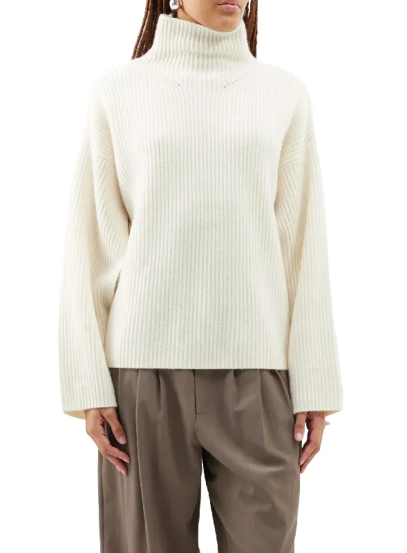 Weekend Savings Extravaganza Frankie Sweater In Ivory