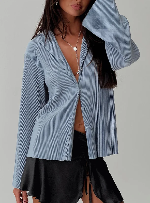 Weekend Extravaganza: Shop Now Louie Pleated Shirt Blue