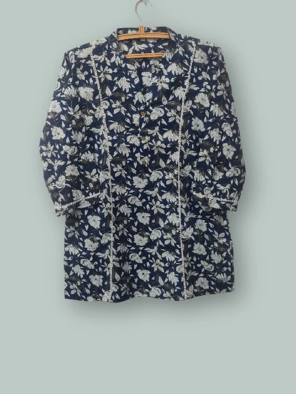 Weekend Deals That Impress Pure Cotton Lace detail Collared Top - Navy