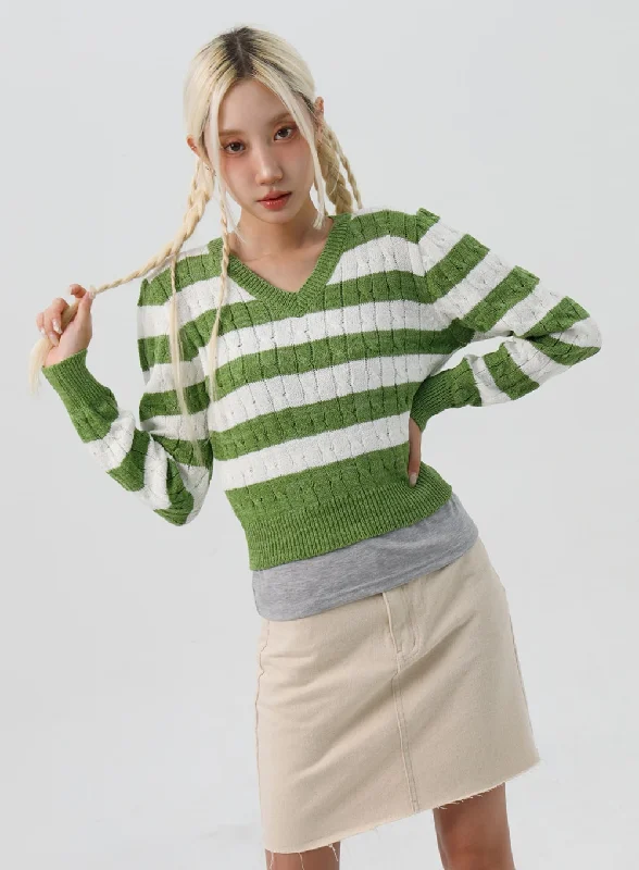Weekend Savings Extravaganza Striped V-Neck Sweater IS307
