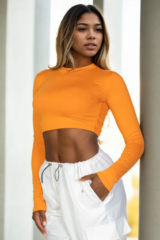 Crew Neck Long Sleeve Cropped Top