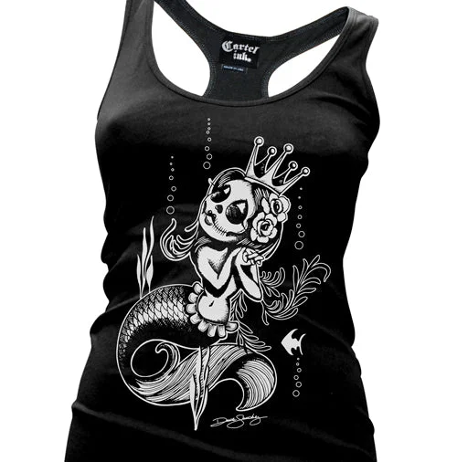 Your Weekend, Your Savings Queen of the Sea Women's Racer Back Tank Top