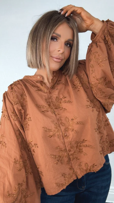 Massive Savings Serenade Floral Embellished Top, Rust