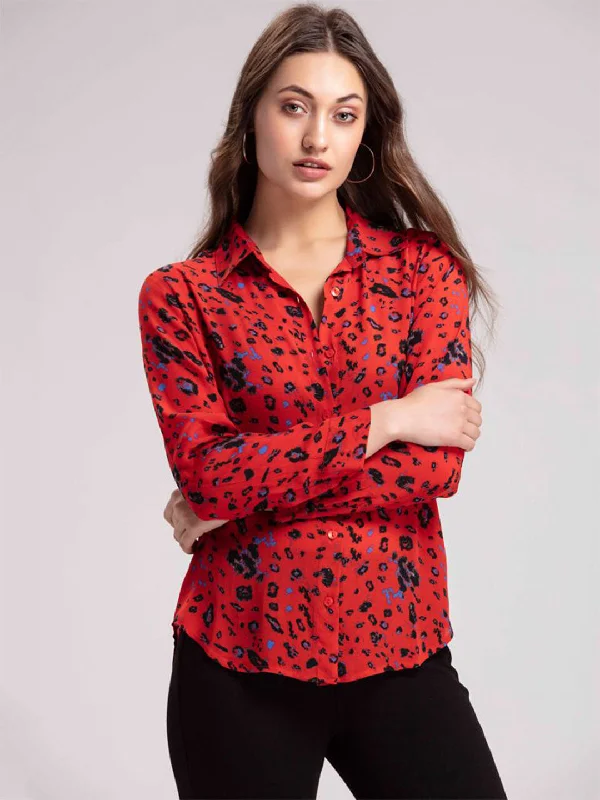 Weekend Specials You Can't Miss Gracia Buttondown Shirt