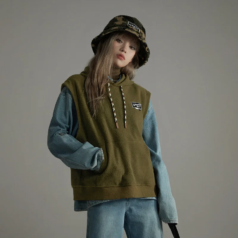 Weekend Discounts to Indulge In Fleece Wide Hooded Vest