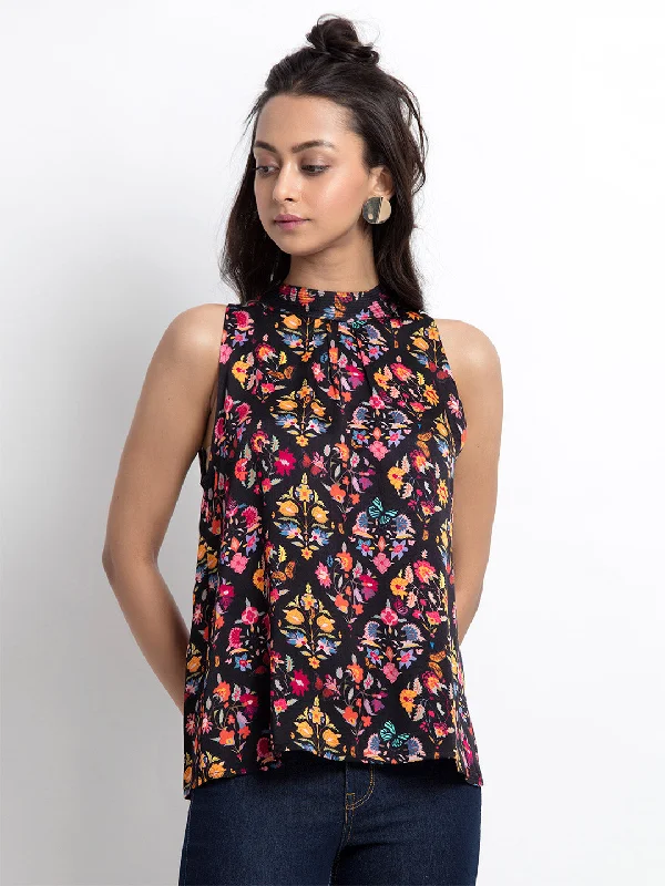 Savings Galore Roxanna halter top