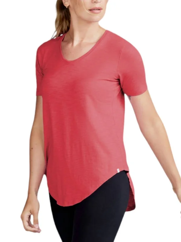 Stock Up Longline T-Shirt In Punch