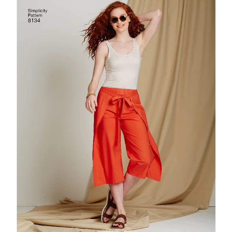 Simplicity Pattern 8134 Misses' Easy-to-Sew trousers